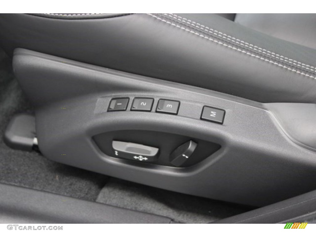2014 Volvo S60 T5 Controls Photo #96493678