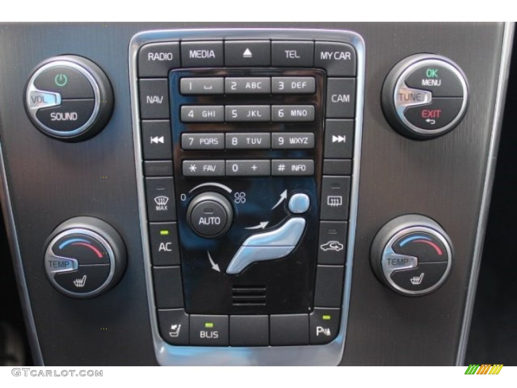 2014 Volvo S60 T5 Controls Photo #96493843