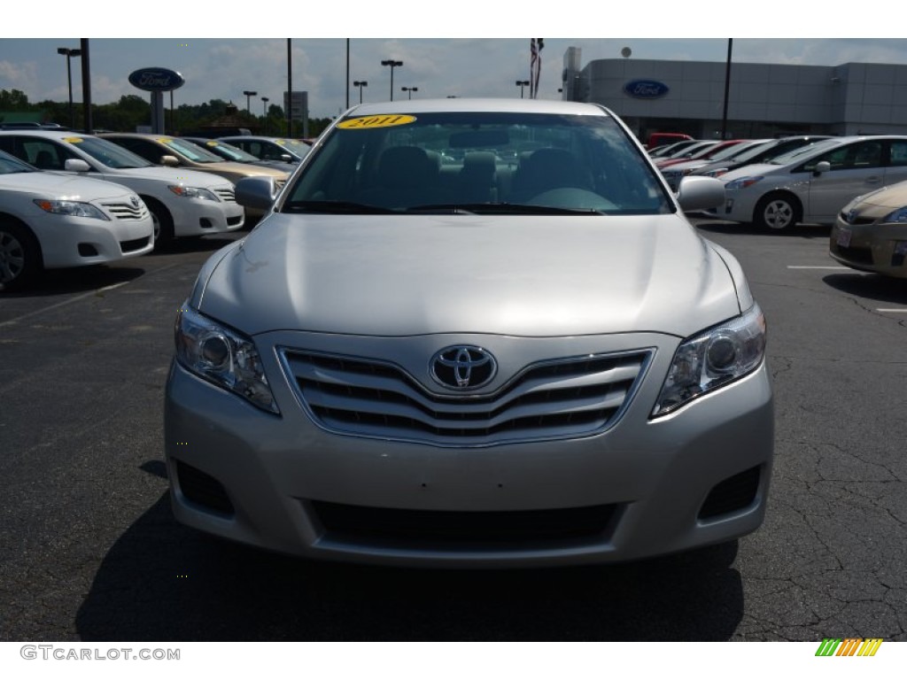 2011 Camry LE - Classic Silver Metallic / Ash photo #7