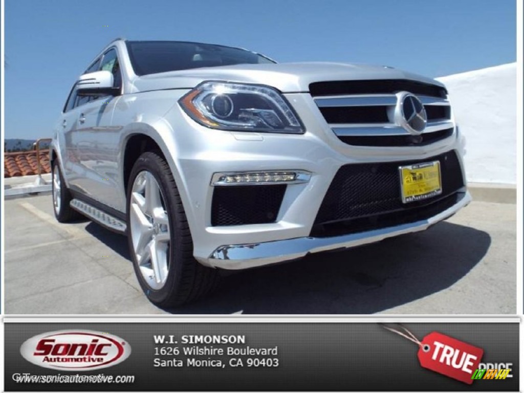 2015 GL 550 4Matic - Iridium Silver Metallic / Black photo #1