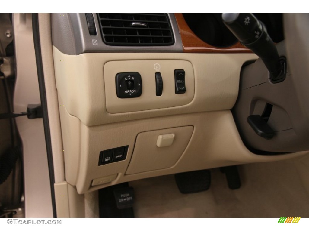 2005 Lexus ES 330 Controls Photo #96522960