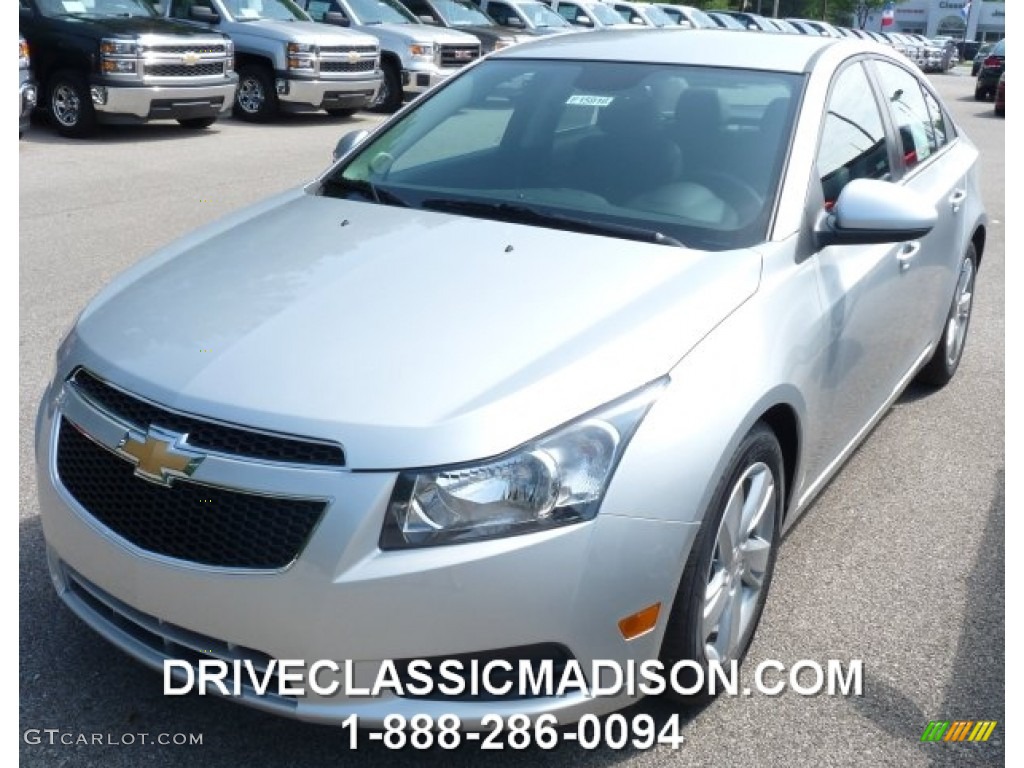 Silver Ice Metallic Chevrolet Cruze