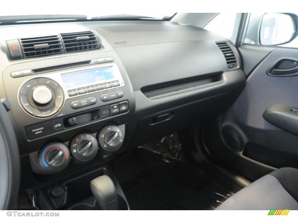 2008 Fit Hatchback - Storm Silver Metallic / Black/Grey photo #14