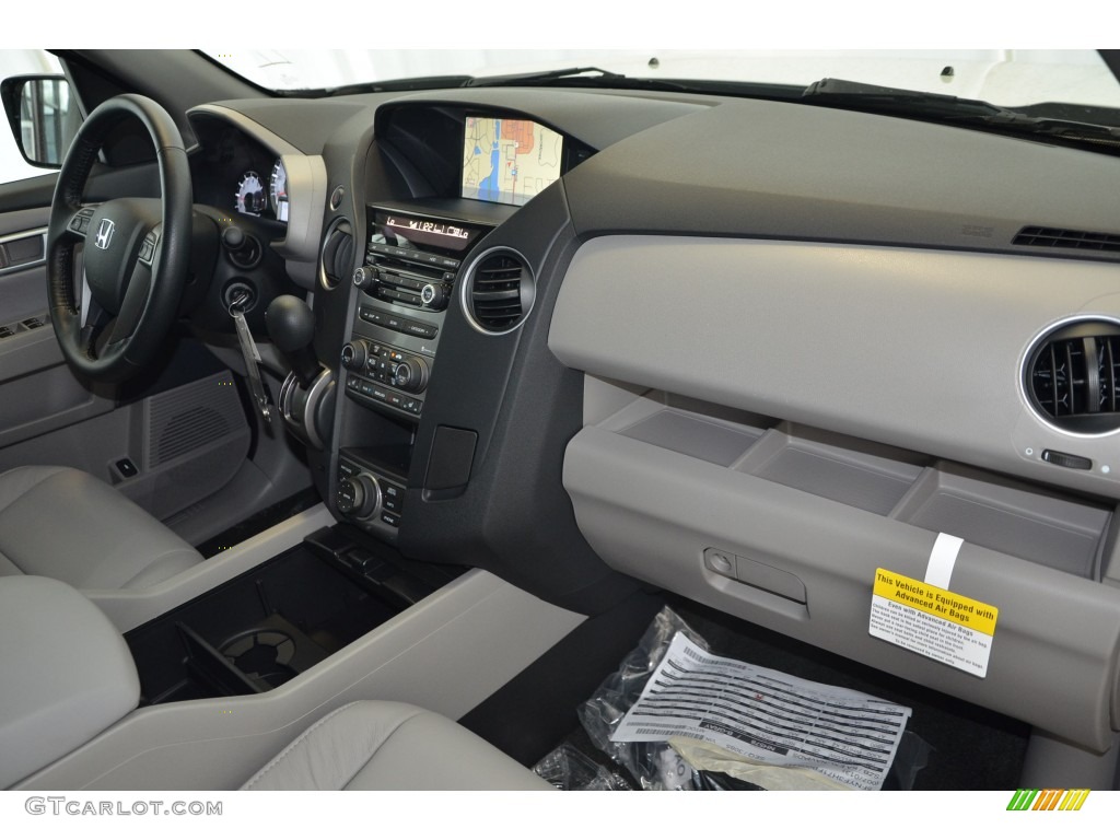 2015 Pilot EX-L - Taffeta White / Gray photo #25