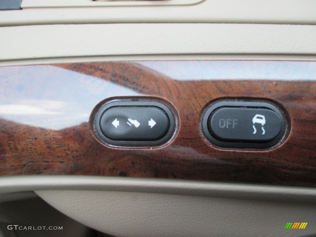 2007 Grand Marquis LS - Dark Toreador Red Metallic / Light Camel photo #18