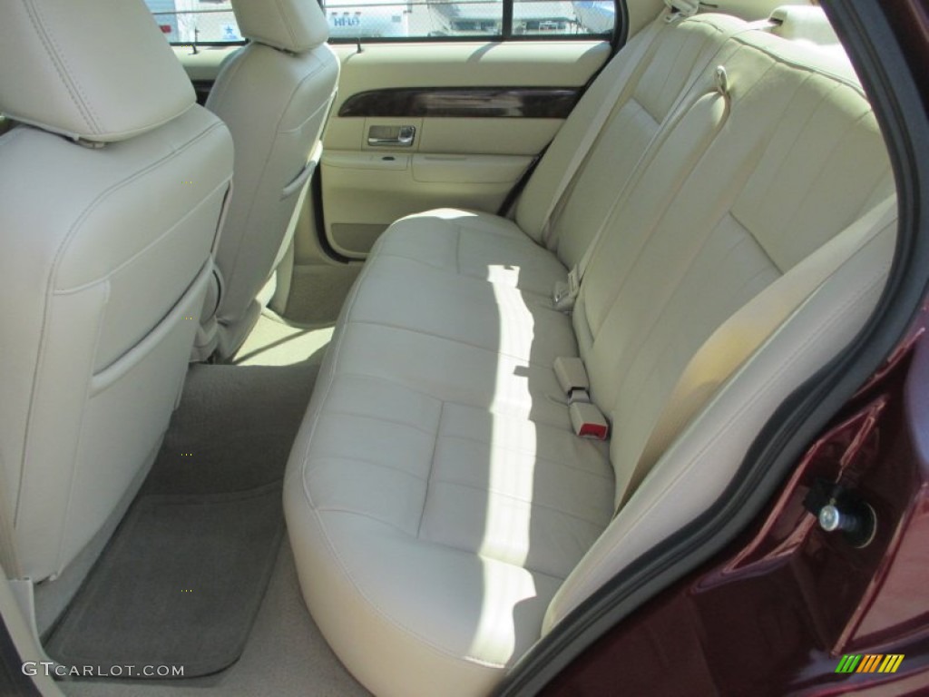 2007 Grand Marquis LS - Dark Toreador Red Metallic / Light Camel photo #21