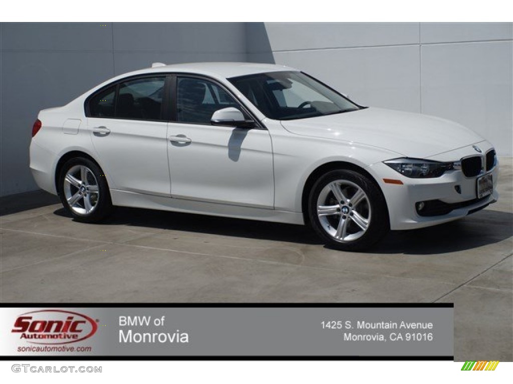 2014 3 Series 320i Sedan - Alpine White / Black photo #1