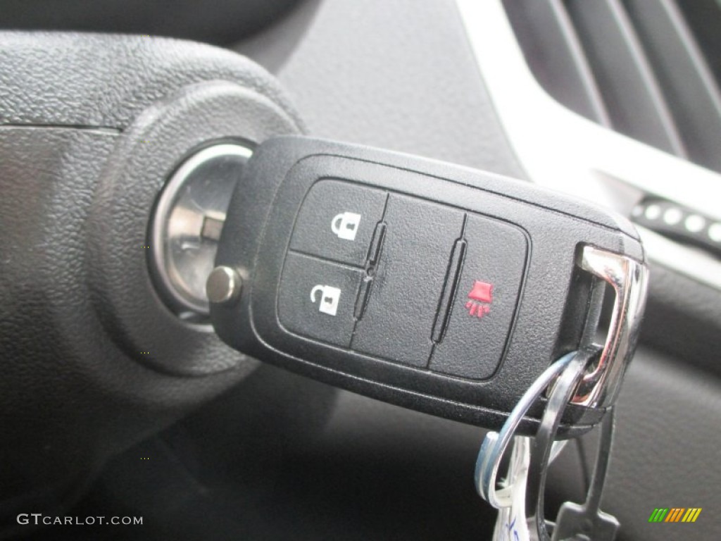 2015 GMC Terrain SLE Keys Photos