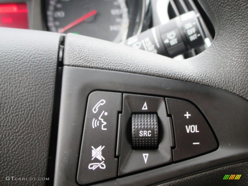 2015 GMC Terrain SLE Controls Photo #96535695