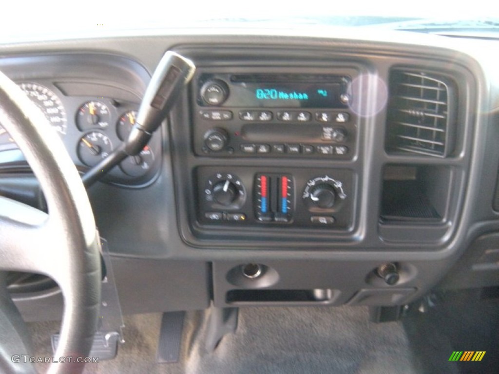 2006 Silverado 1500 LS Crew Cab - Blue Granite Metallic / Dark Charcoal photo #34