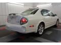 2002 Glacier White Pearl Nissan Maxima SE  photo #16