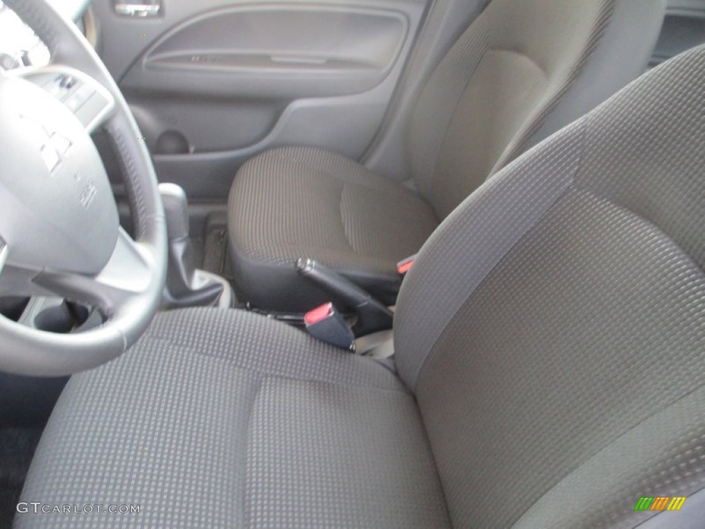 Black Interior 2015 Mitsubishi Mirage ES Photo #96546737
