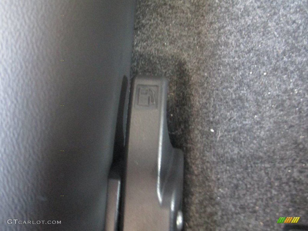 2015 Mitsubishi Mirage ES Controls Photo #96546842