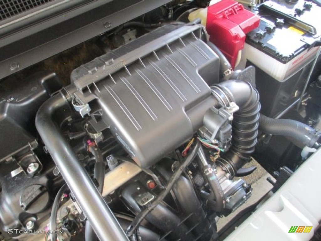 2015 Mitsubishi Mirage ES Engine Photos
