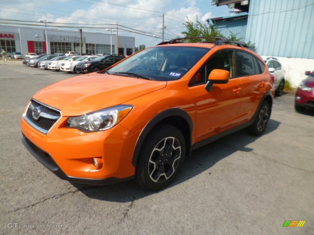 2014 XV Crosstrek 2.0i Premium - Tangerine Orange Pearl / Black photo #3