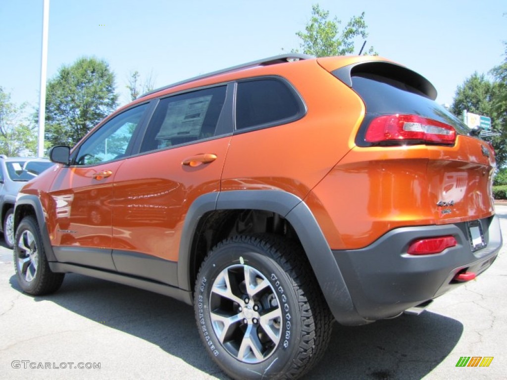Mango Tango Pearl 2015 Jeep Cherokee Trailhawk 4x4 Exterior Photo #96554048