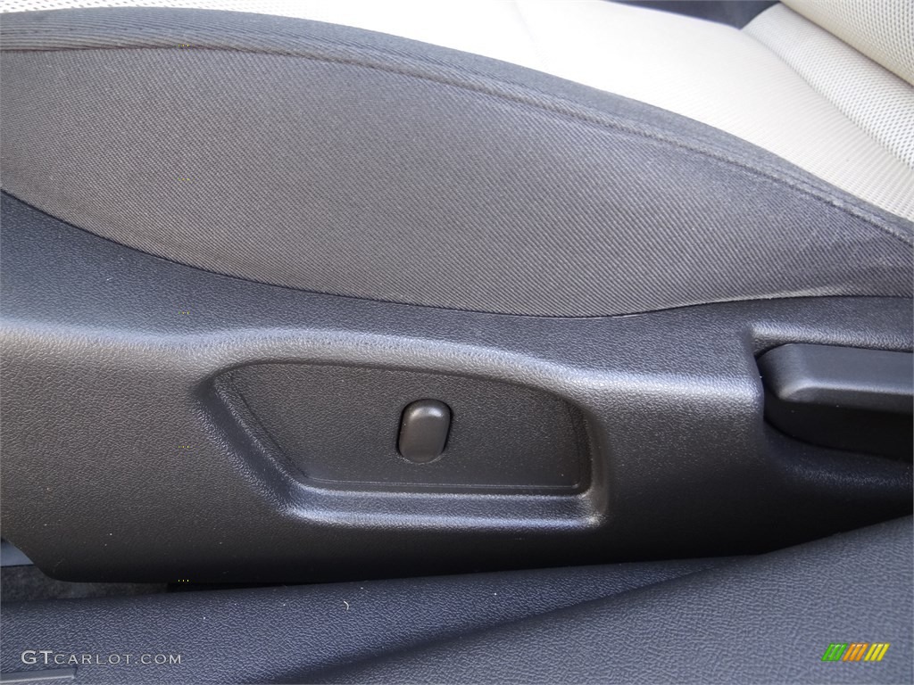 2009 G6 GT Sedan - Summit White / Light Taupe photo #16