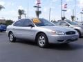 Silver Frost Metallic 2006 Ford Taurus SE