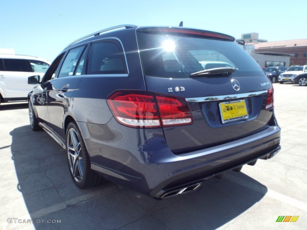 2014 E 63 AMG Wagon - Indigo Blue Metallic / Porcelain/Black photo #9