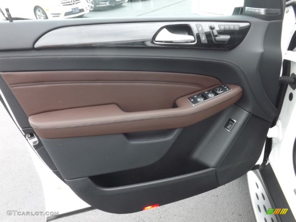 2015 Mercedes-Benz ML 400 4Matic Auburn Brown/Black Door Panel Photo #96558989
