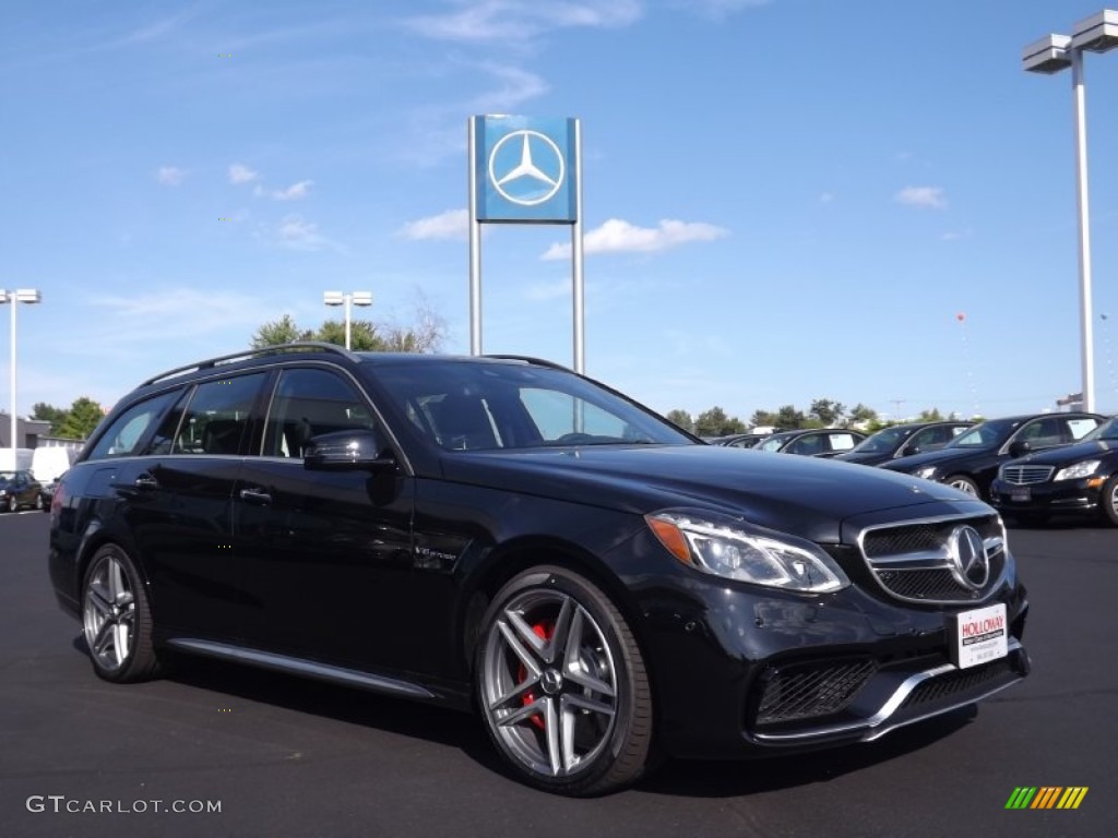 2014 E 63 AMG Wagon - Obsidian Black Metallic / Black photo #3