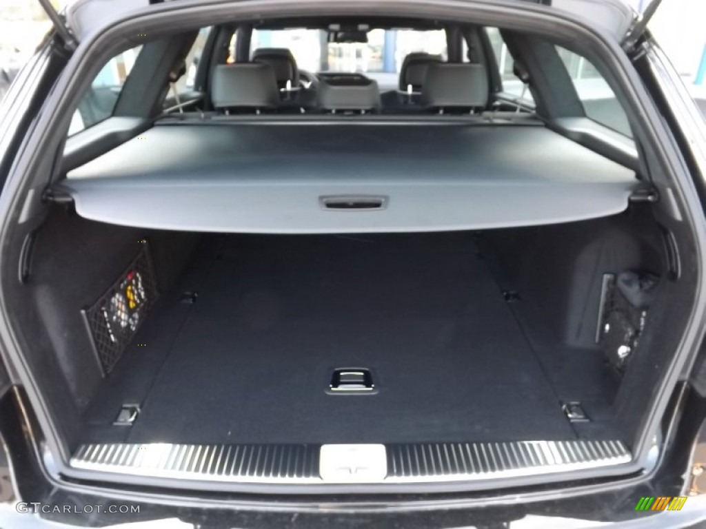 2014 Mercedes-Benz E 63 AMG Wagon Trunk Photos