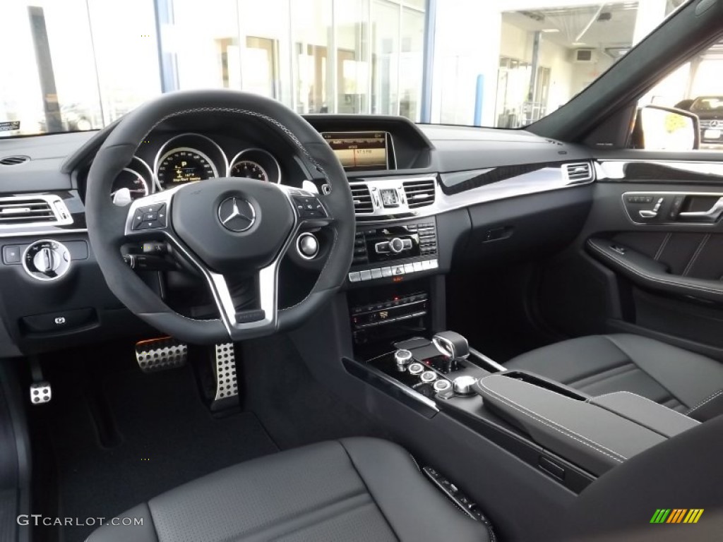 Black Interior 2014 Mercedes-Benz E 63 AMG Wagon Photo #96560927