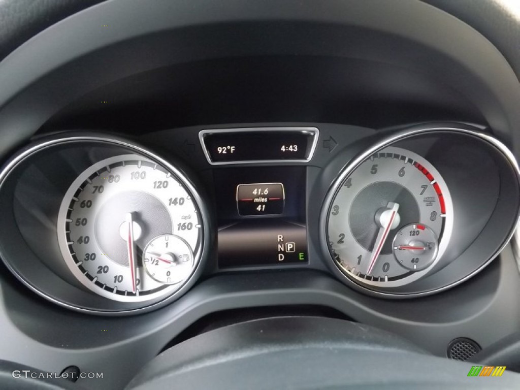 2014 Mercedes-Benz CLA 250 4Matic Gauges Photos
