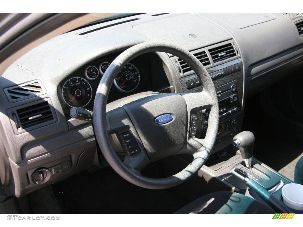 2007 Fusion SE - Tungsten Grey Metallic / Charcoal Black photo #10