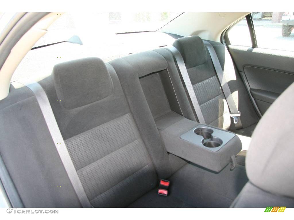 2007 Fusion SE - Tungsten Grey Metallic / Charcoal Black photo #12