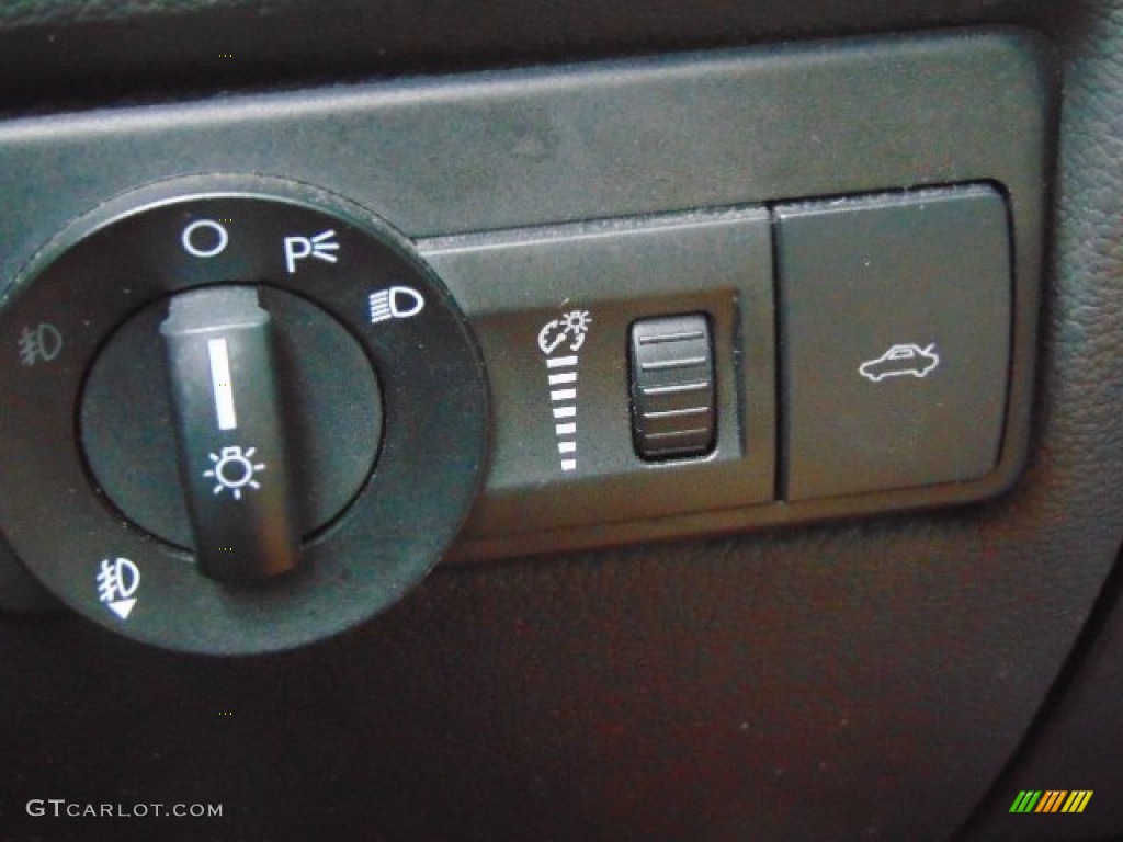 2007 Fusion SE V6 - Dark Blue Pearl Metallic / Charcoal Black photo #15