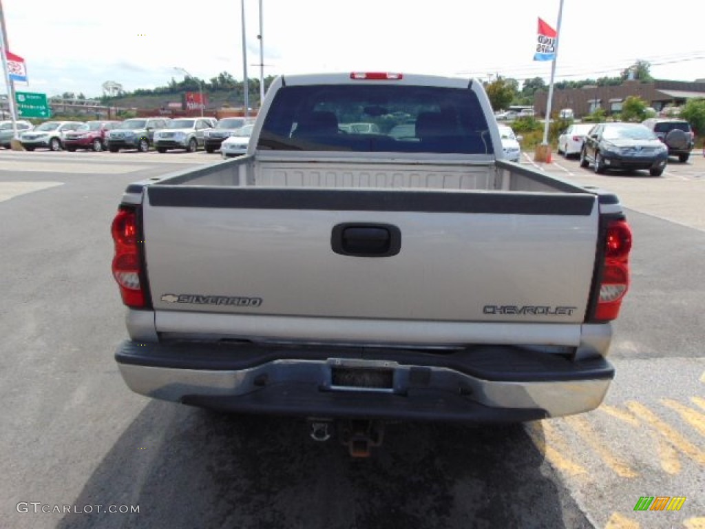 2005 Silverado 1500 Z71 Crew Cab 4x4 - Silver Birch Metallic / Dark Charcoal photo #8