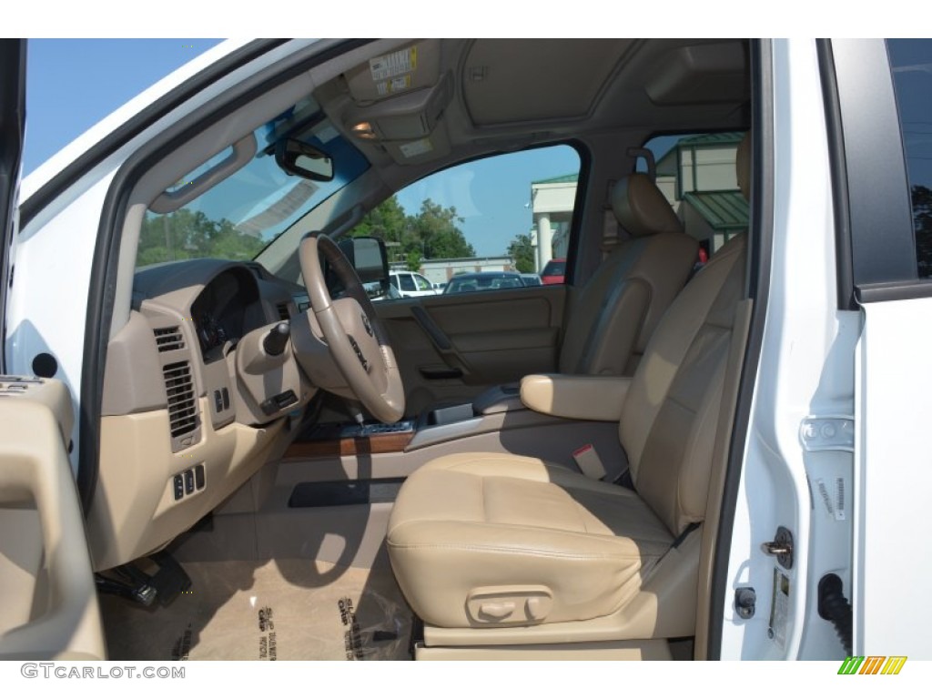 2012 Titan SL Crew Cab 4x4 - Blizzard White / Almond photo #13