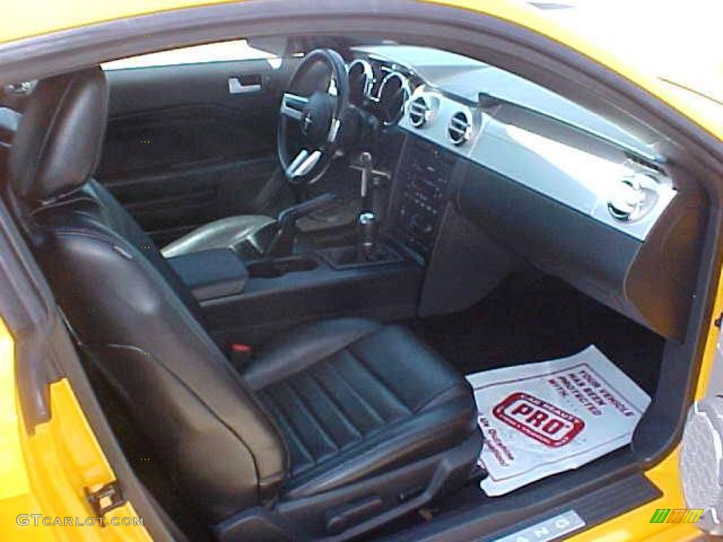 2007 Mustang GT Premium Coupe - Grabber Orange / Dark Charcoal photo #10