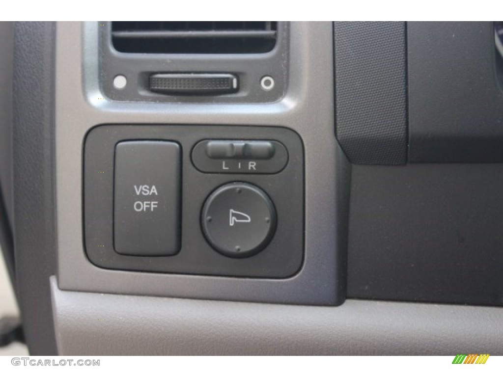 2007 CR-V LX - Taffeta White / Black photo #24