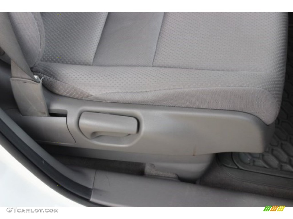 2007 CR-V LX - Taffeta White / Black photo #37