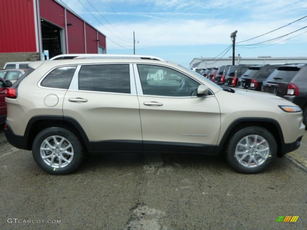 Cashmere Pearl 2015 Jeep Cherokee Latitude 4x4 Exterior Photo #96570413