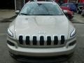 Cashmere Pearl - Cherokee Latitude 4x4 Photo No. 7