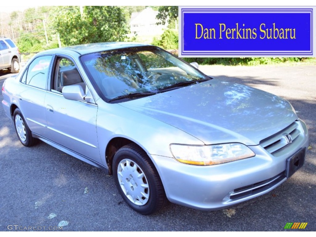 2002 Accord LX Sedan - Satin Silver Metallic / Quartz Gray photo #1