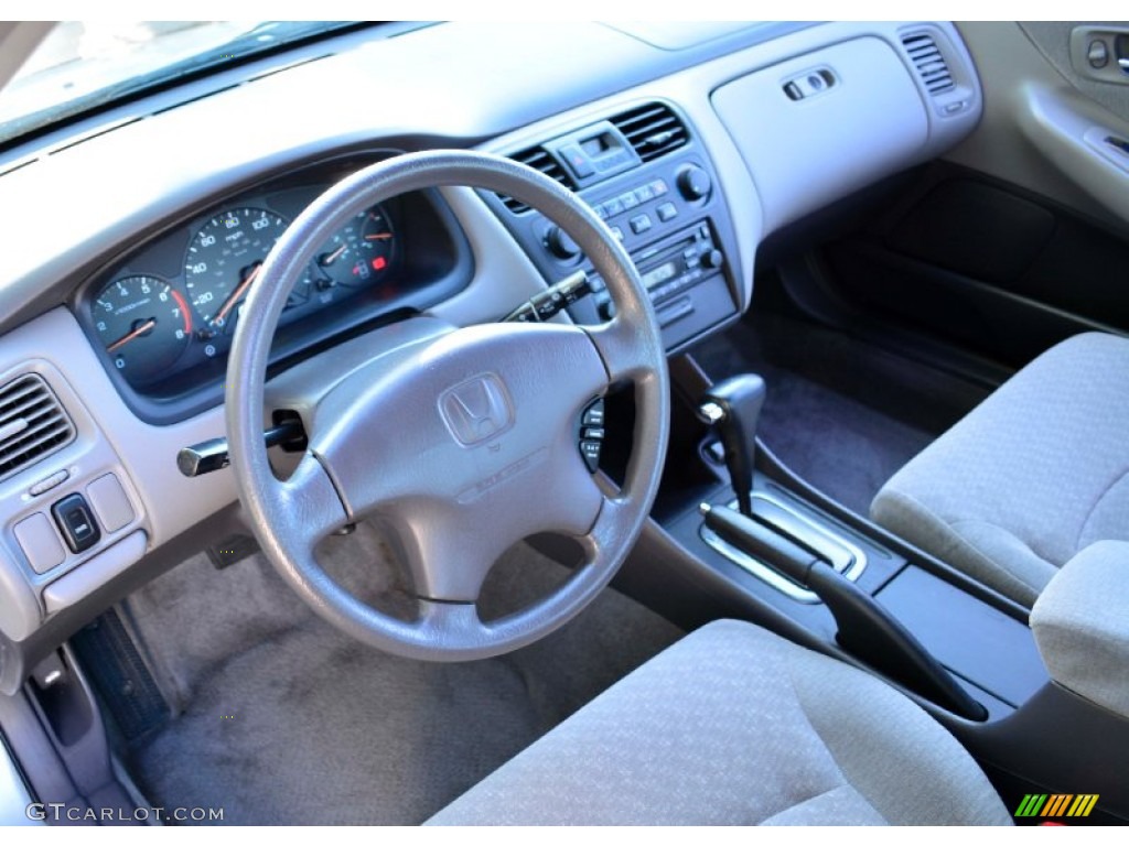 2002 Accord LX Sedan - Satin Silver Metallic / Quartz Gray photo #5