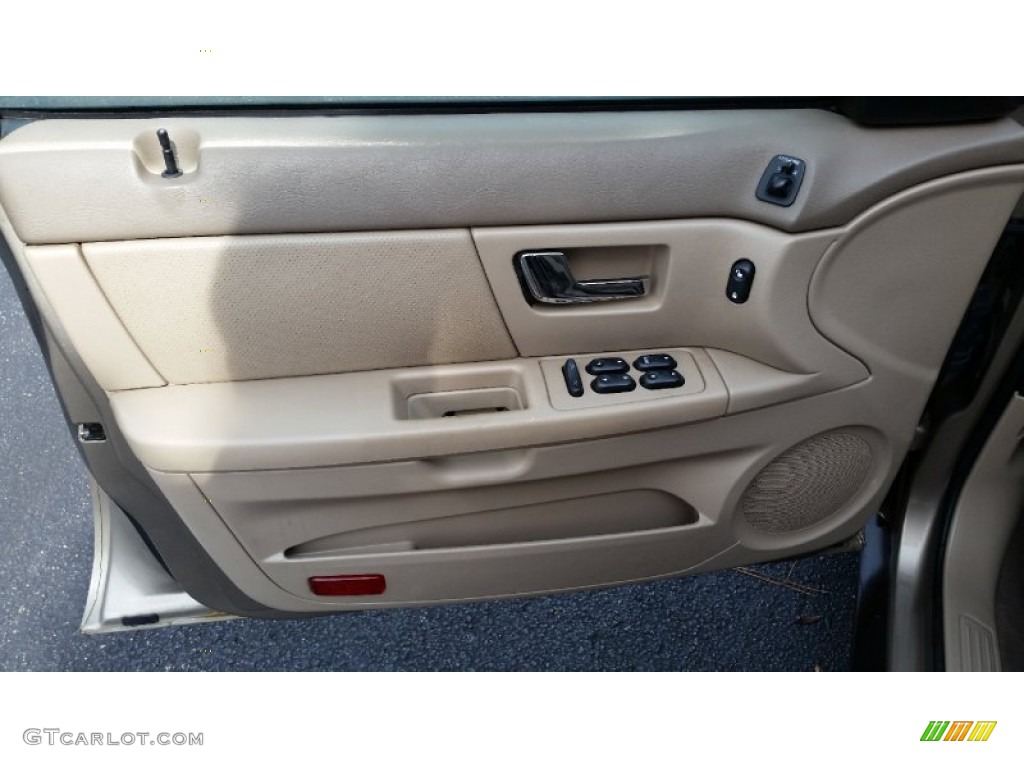 2003 Ford Taurus SE Medium Parchment Door Panel Photo #96580055