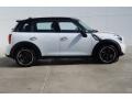 Light White - Cooper S Countryman Photo No. 2