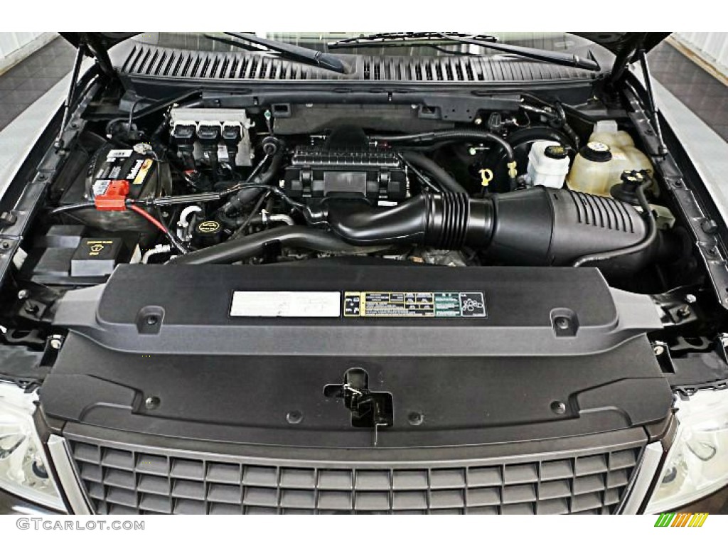 2005 Ford Expedition XLT 4x4 5.4 Liter SOHC 24V VVT Triton V8 Engine Photo #96582230