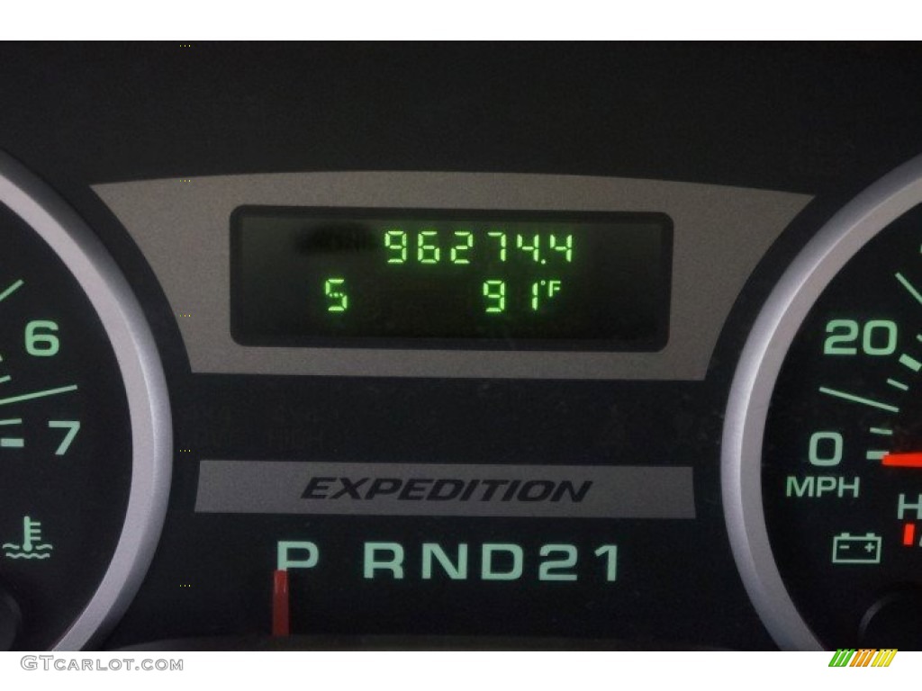 2005 Expedition XLT 4x4 - Dark Stone Metallic / Medium Parchment photo #35