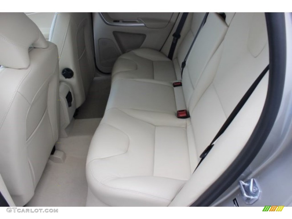 2015 Volvo XC60 T5 Drive-E Rear Seat Photo #96583226
