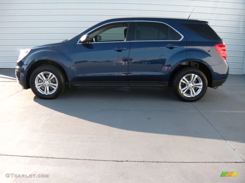 2010 Equinox LS - Navy Blue Metallic / Jet Black/Light Titanium photo #6