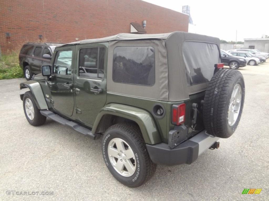 2008 Wrangler Unlimited Sahara 4x4 - Jeep Green Metallic / Dark Khaki/Medium Khaki photo #10