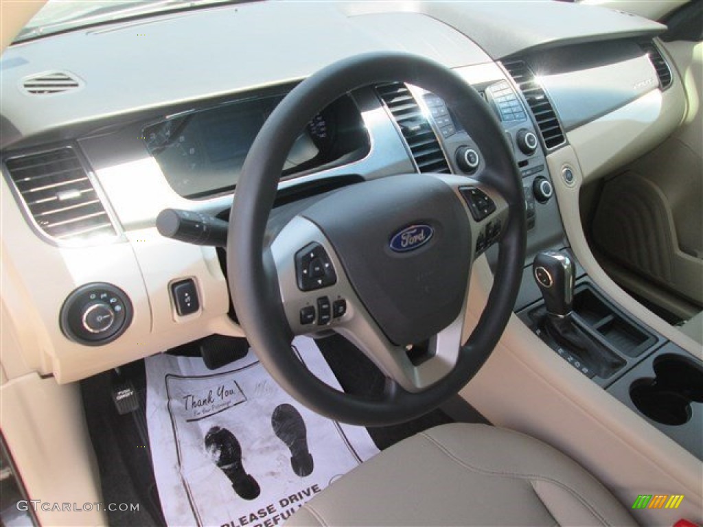 2015 Taurus SE - Tuxedo Black Metallic / Dune photo #13