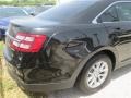 2015 Tuxedo Black Metallic Ford Taurus SE  photo #16