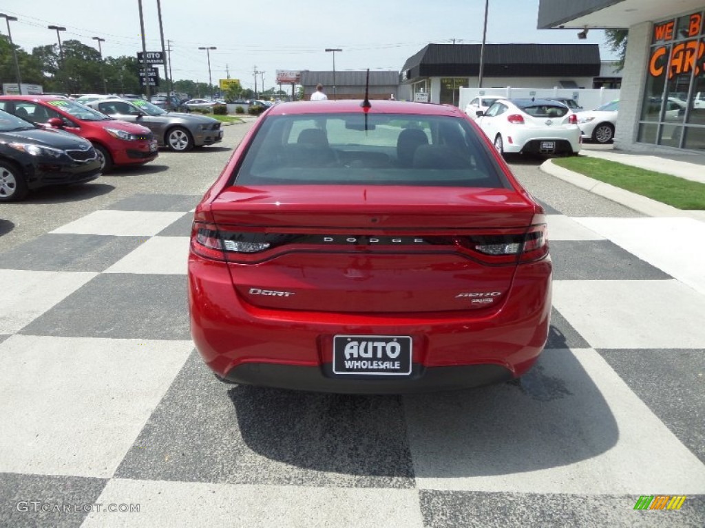 2013 Dart Aero - Redline 2-Coat Pearl / Black photo #4